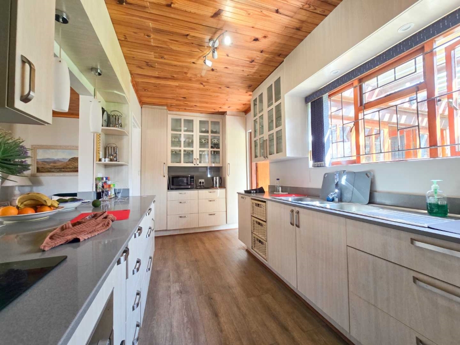 3 Bedroom Property for Sale in Stilbaai Wes Western Cape